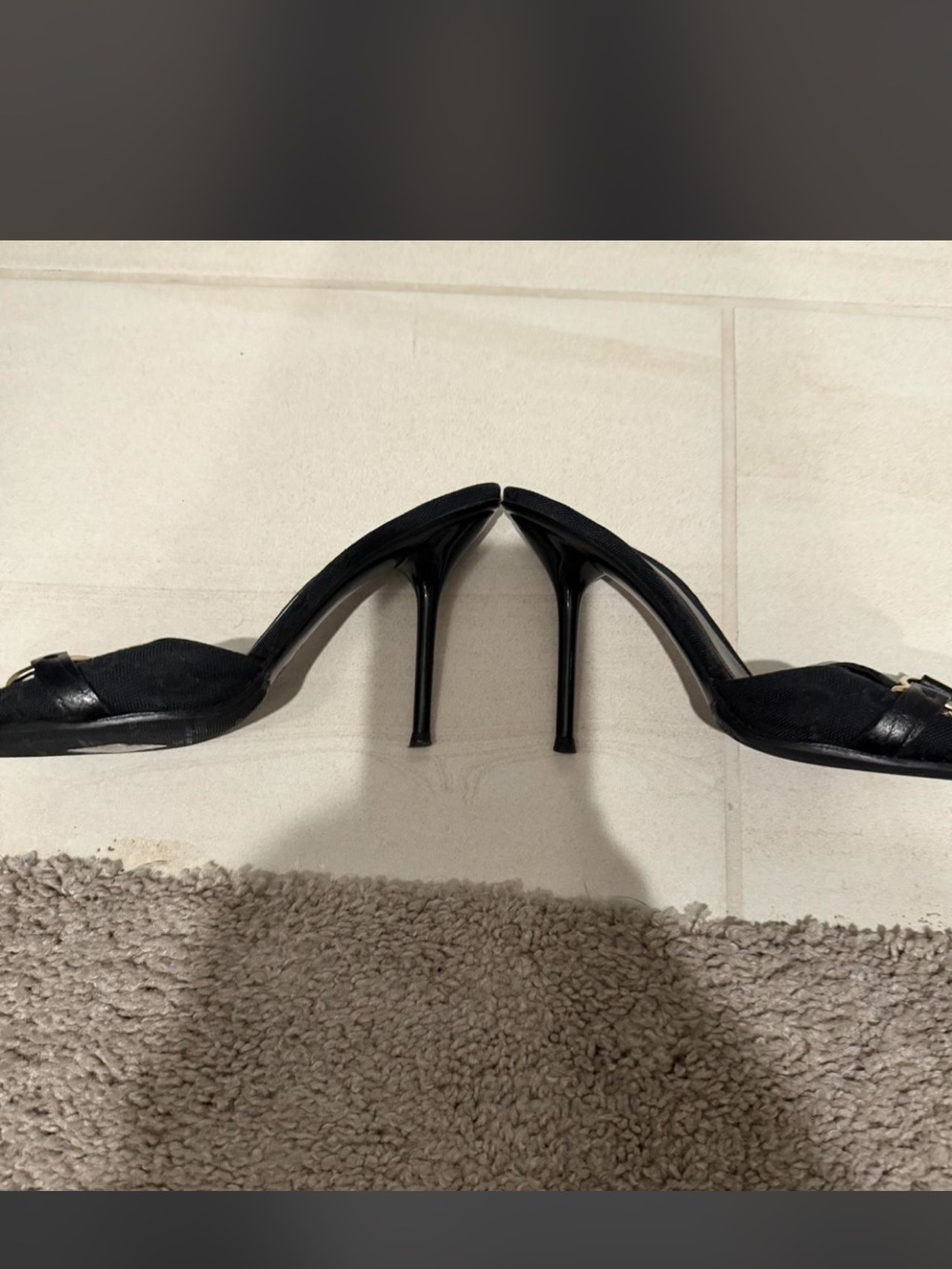 Gucci Black mule Heels with Gold Horsebit - Picture 5 of 7
